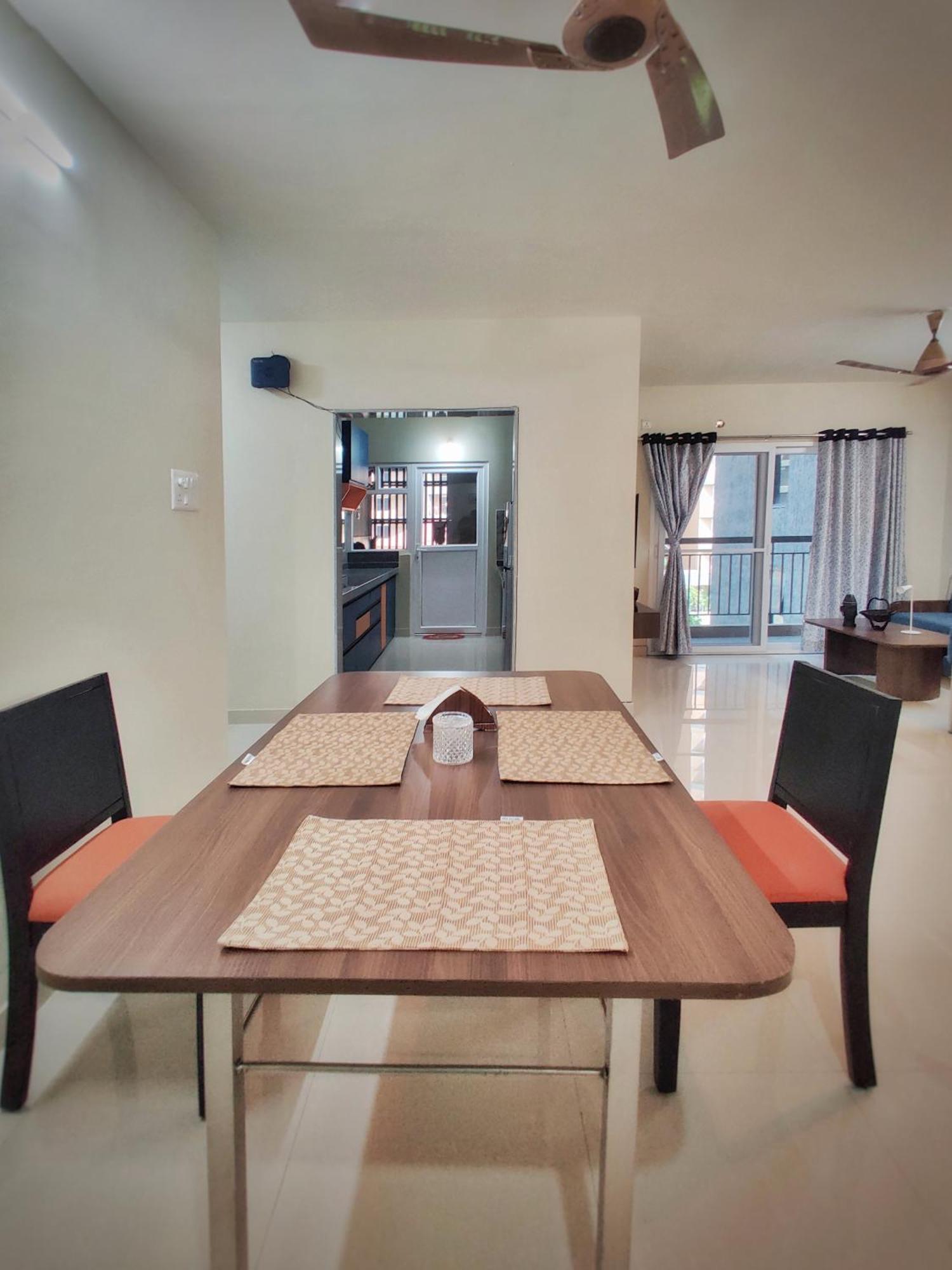 Symphony Apartments At Mihan Nagpur Exterior foto